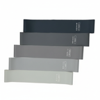 Set di 5 fasce di resistenza nere, grigie e bianche su sfondo bianco