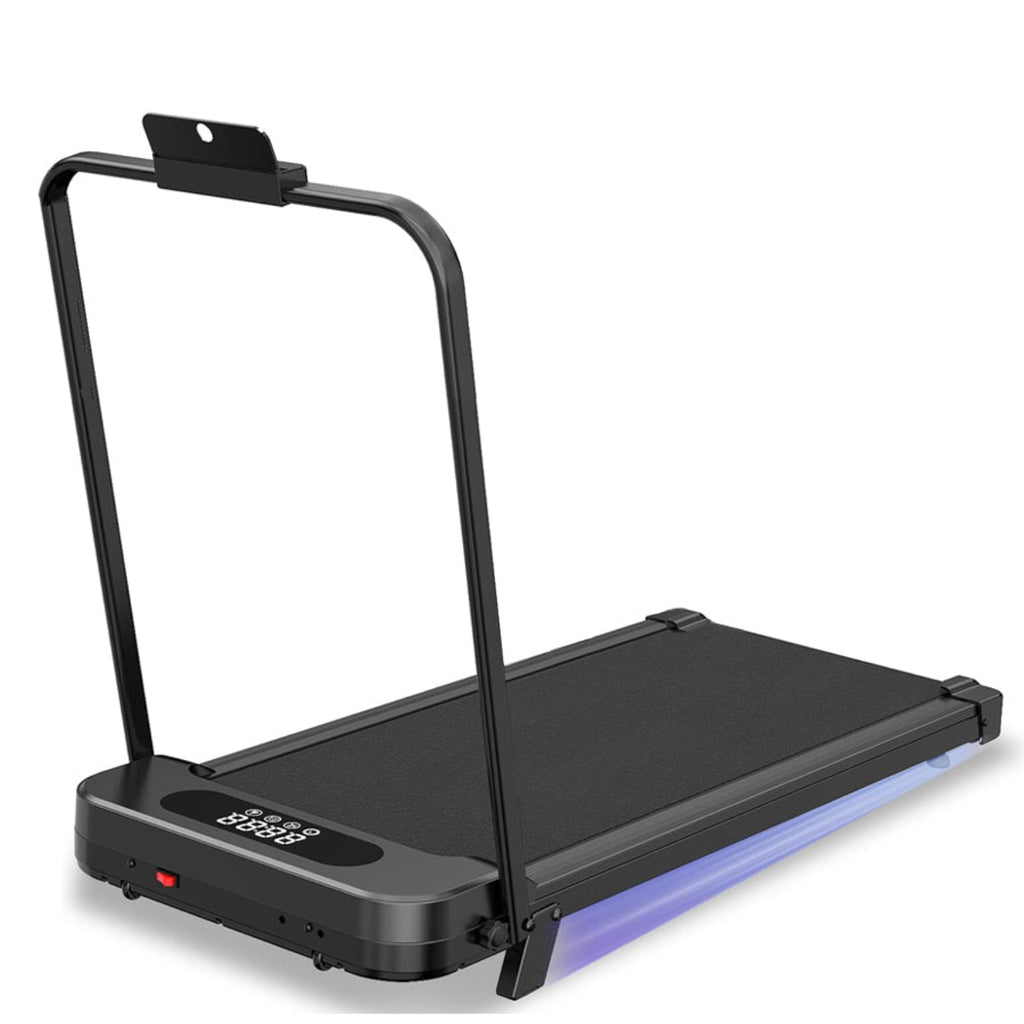 Tapis roulant portatile con manubrio su sfondo bianco